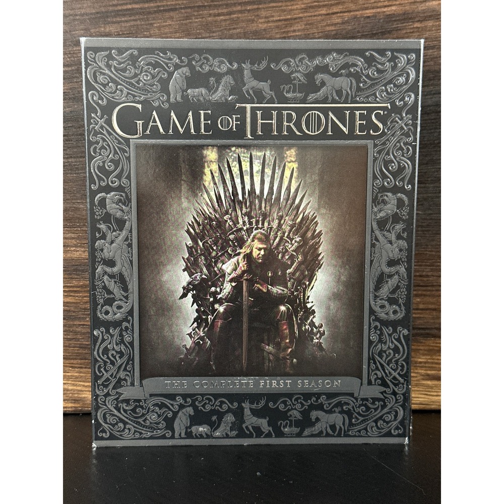 Game of Thrones The Complete First Season Blu-ray 5-Disc Set‎ with Episode Guide
